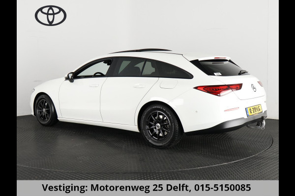 Mercedes-Benz CLA-Klasse SHOOTING BRAKE 180 BUSINESS AUTOM.NL AUTO 1e EIG BLACKLINE PANODAK. WIDESCREEN. GARANTIE TOT 2 JAAR*