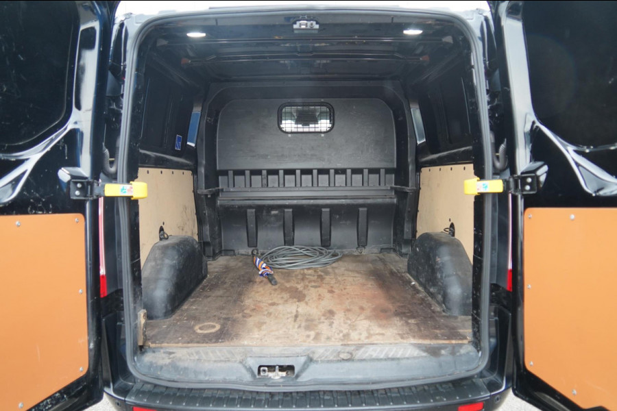 Ford Transit Custom 300 2.0 TDCI L2H1 Limited DC / NL-Auto / 5 Persoons / EX. BTW / Airco / Cruise