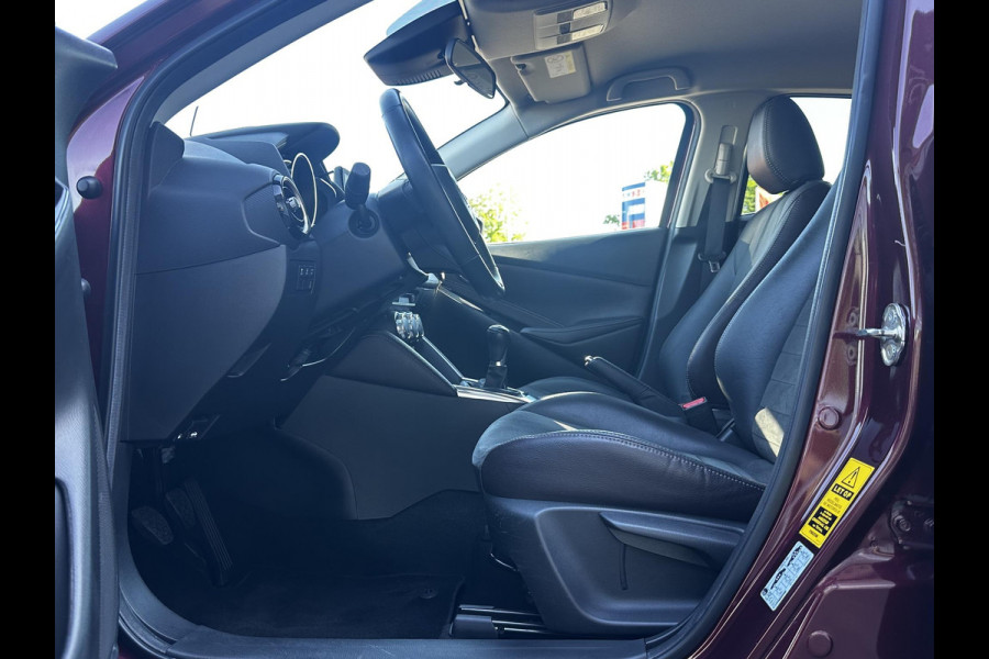 Mazda 2 1.5 Skyactiv-G GT-Luxury DEALERONDERHOUDEN | NAVIGATIE | CAMERA | KEYLESS |