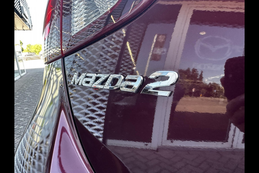 Mazda 2 1.5 Skyactiv-G GT-Luxury DEALERONDERHOUDEN | NAVIGATIE | CAMERA | KEYLESS |