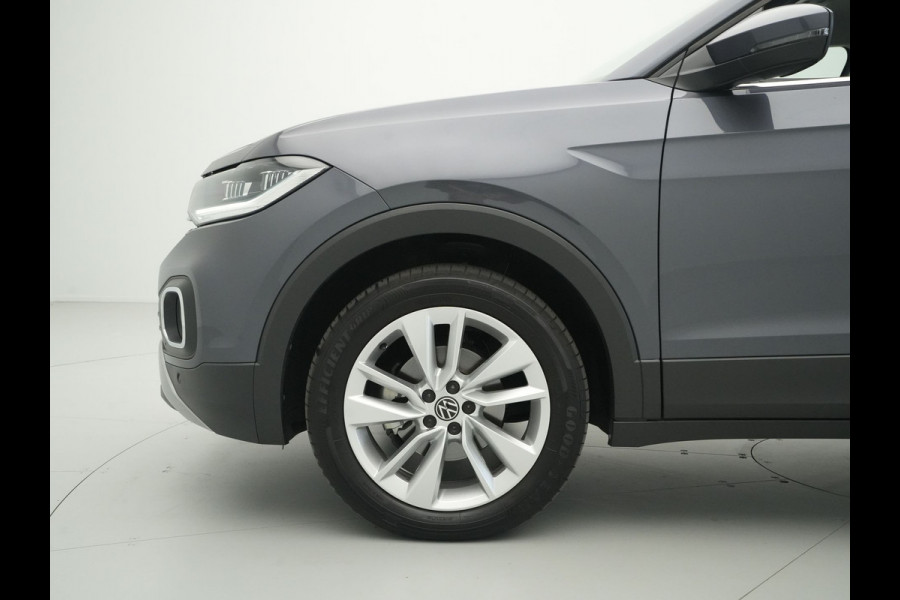 Volkswagen T-Cross 1.0 TSI 110pk DSG Style Navigatie Carplay LED PDC Sfeerverlichting 95