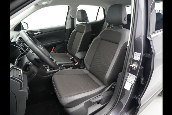 Volkswagen T-Cross 1.0 TSI 110pk DSG Style Navigatie Carplay LED PDC Sfeerverlichting 95