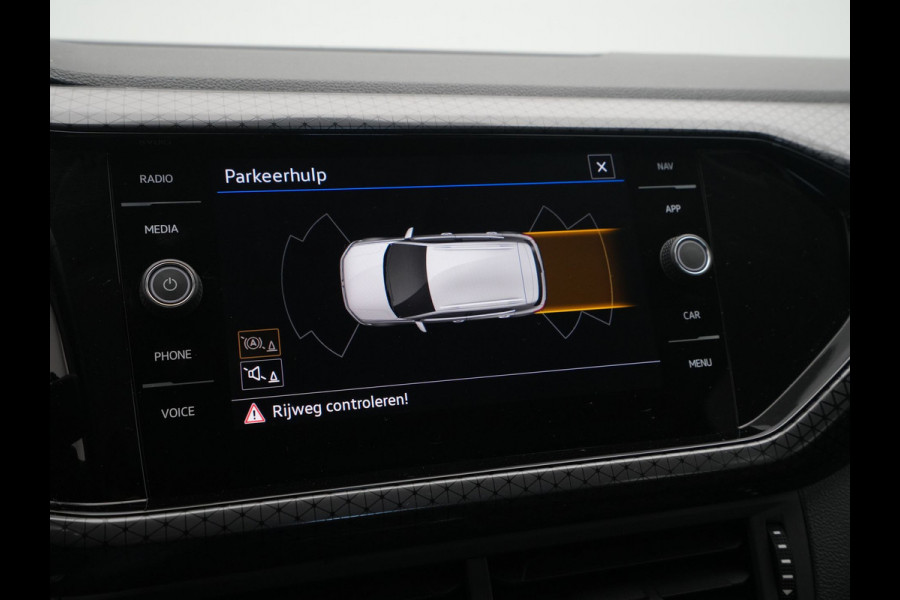 Volkswagen T-Cross 1.0 TSI 110pk DSG Style Navigatie Carplay LED PDC Sfeerverlichting 95