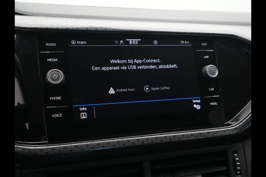 Volkswagen T-Cross 1.0 TSI 110pk DSG Style Navigatie Carplay LED PDC Sfeerverlichting 95