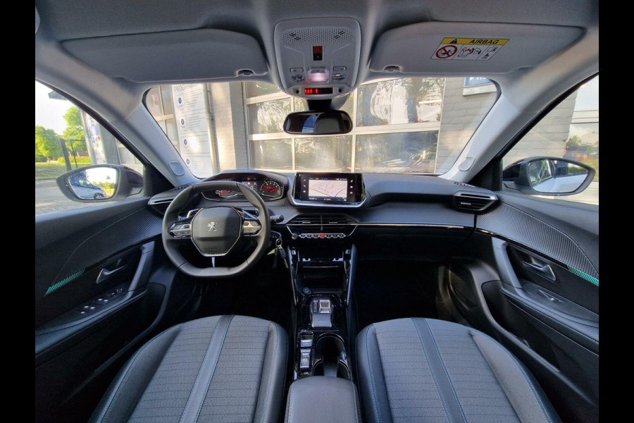 Peugeot 2008 1.2 PureTech Allure|Automaat|12.603km|Clima|Navi|Carplay|PDC|17-inch|