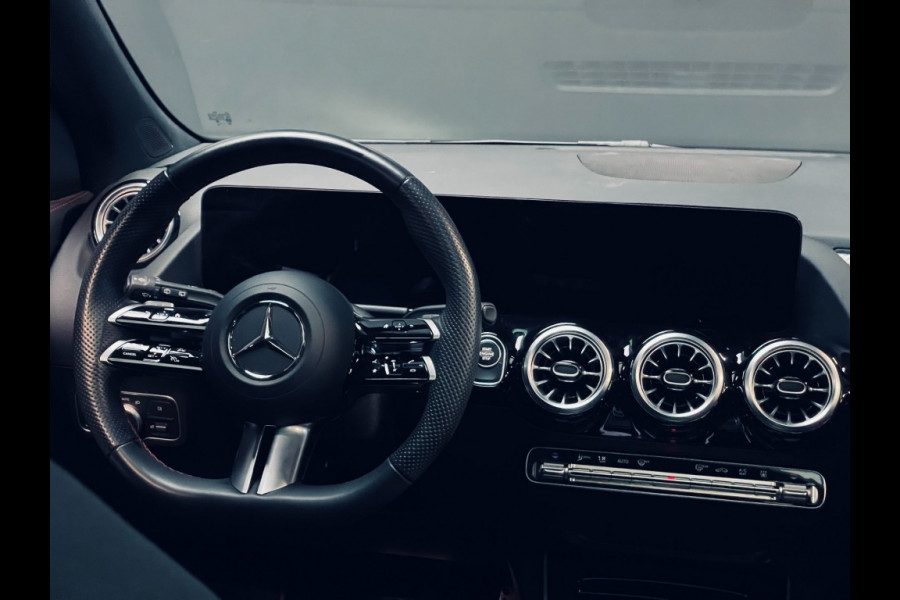 Mercedes-Benz GLA 250e AMG-LINE/Panorama/camera/Nightpakket 19
