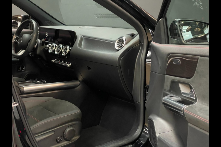 Mercedes-Benz GLA 250e AMG-LINE/Panorama/camera/Nightpakket 19