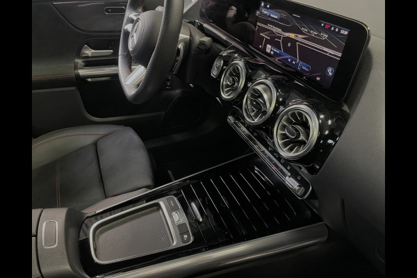 Mercedes-Benz GLA 250e AMG-LINE/Panorama/camera/Nightpakket 19