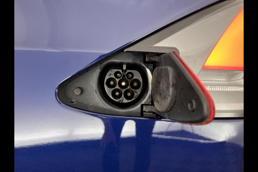 Tesla Model X 100D AWD [ FREE-CHARGING ] [ 3-Fase ] Aut. *AUTOPILOT | LUXURY-LEATHER | NAVI-FULLMAP | FULL-LED | AIR-SUSPENSION | DIGI-COCKPIT | KEYLESS | CAMERA | DAB+ | HEATED-SPORT-SEATS | TOWBAR | CCS-FASTLOADER | 20''ALU*