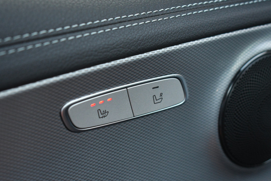 Mercedes-Benz E-Klasse Estate 300 de AMG Pano HUD Cam