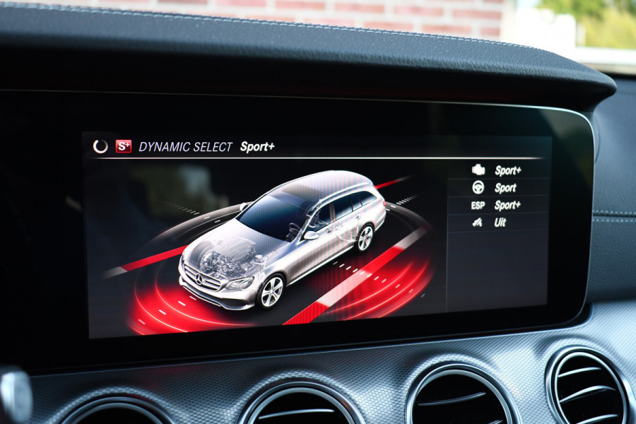 Mercedes-Benz E-Klasse Estate 300 de AMG Pano HUD Cam