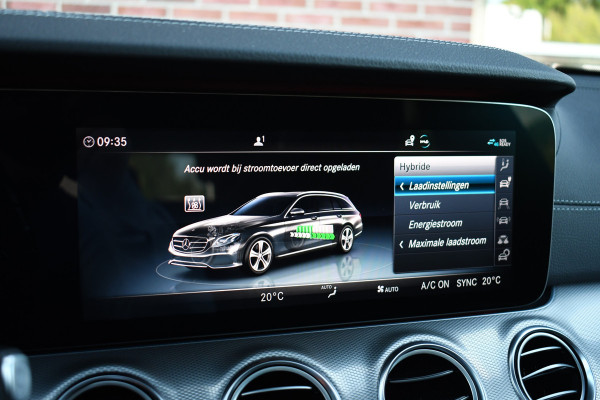Mercedes-Benz E-Klasse Estate 300 de AMG Pano HUD Cam