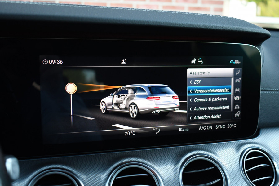 Mercedes-Benz E-Klasse Estate 300 de AMG Pano HUD Cam