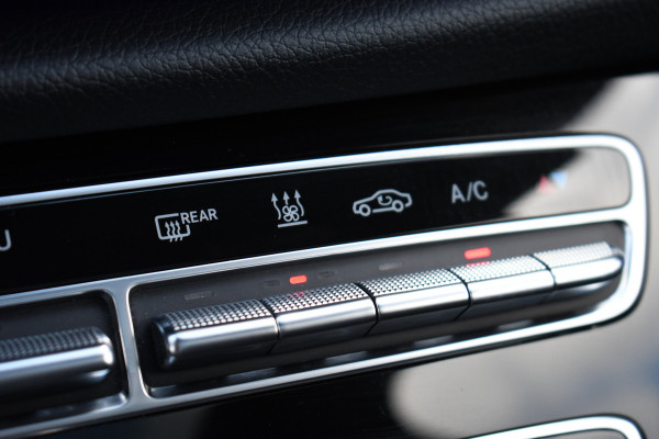 Mercedes-Benz E-Klasse Estate 300 de AMG Pano HUD Cam