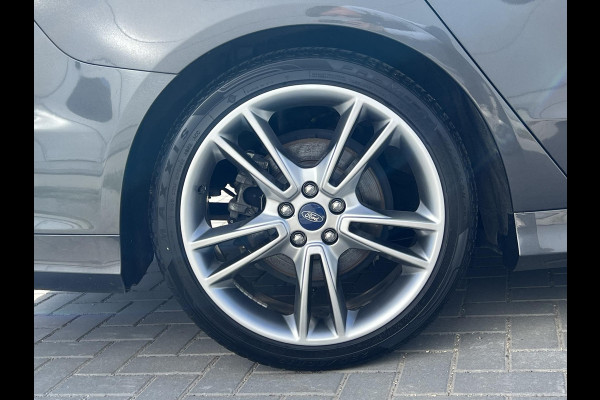 Ford Mondeo Wagon 2.0 IVCT HEV ST-Line 187pk | Stoelverwarming | Full LED | Sony Audio/Navigatie | Elek. Achterklep | Half leder alcantara