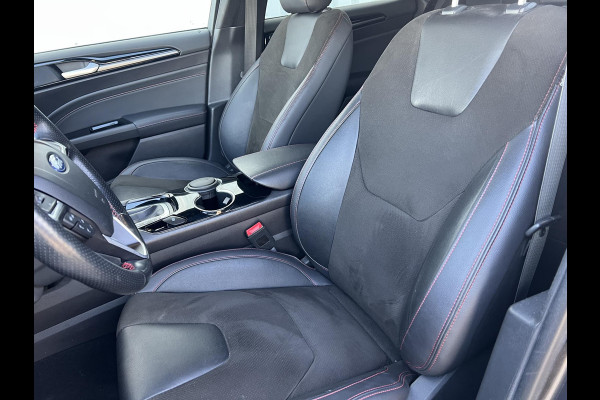 Ford Mondeo Wagon 2.0 IVCT HEV ST-Line 187pk | Stoelverwarming | Full LED | Sony Audio/Navigatie | Elek. Achterklep | Half leder alcantara