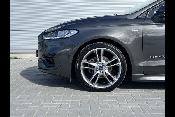 Ford Mondeo Wagon 2.0 IVCT HEV ST-Line 187pk | Stoelverwarming | Full LED | Sony Audio/Navigatie | Elek. Achterklep | Half leder alcantara