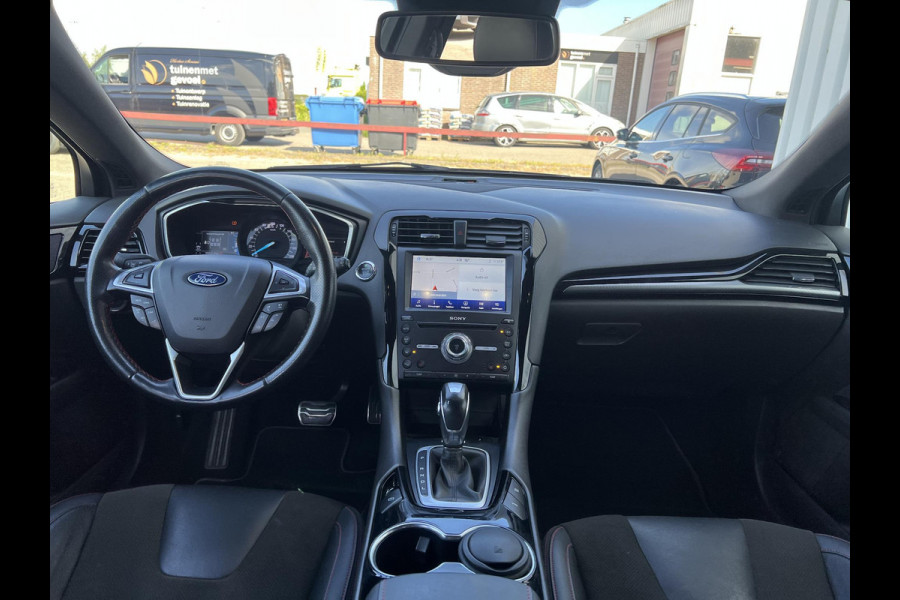 Ford Mondeo Wagon 2.0 IVCT HEV ST-Line 187pk | Stoelverwarming | Full LED | Sony Audio/Navigatie | Elek. Achterklep | Half leder alcantara