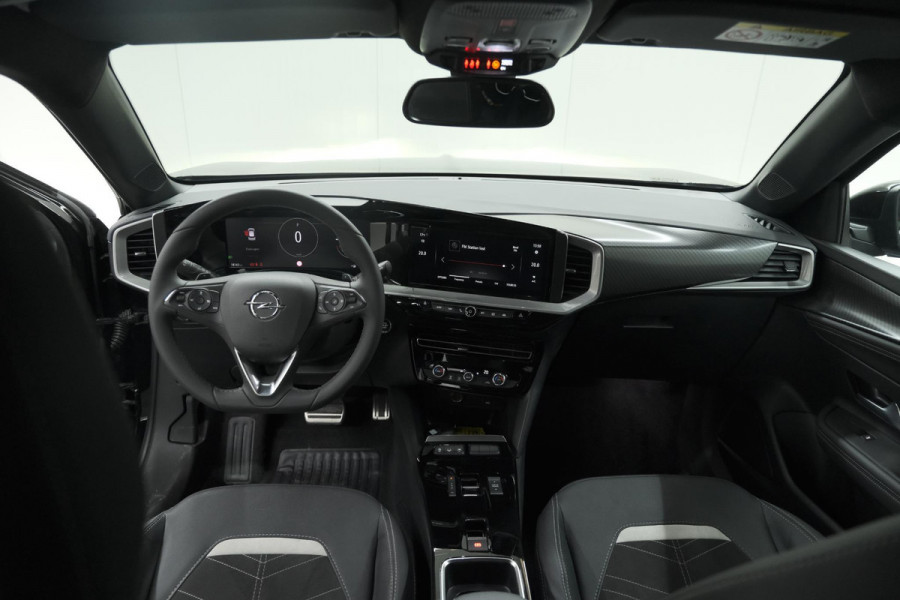 Opel Mokka 130 Turbo AT8 Ultimate | Camera | Dodehoekdetectie | Massage | Adaptieve Cruise Control