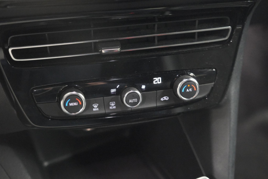 Opel Mokka 130 Turbo AT8 Ultimate | Camera | Dodehoekdetectie | Massage | Adaptieve Cruise Control