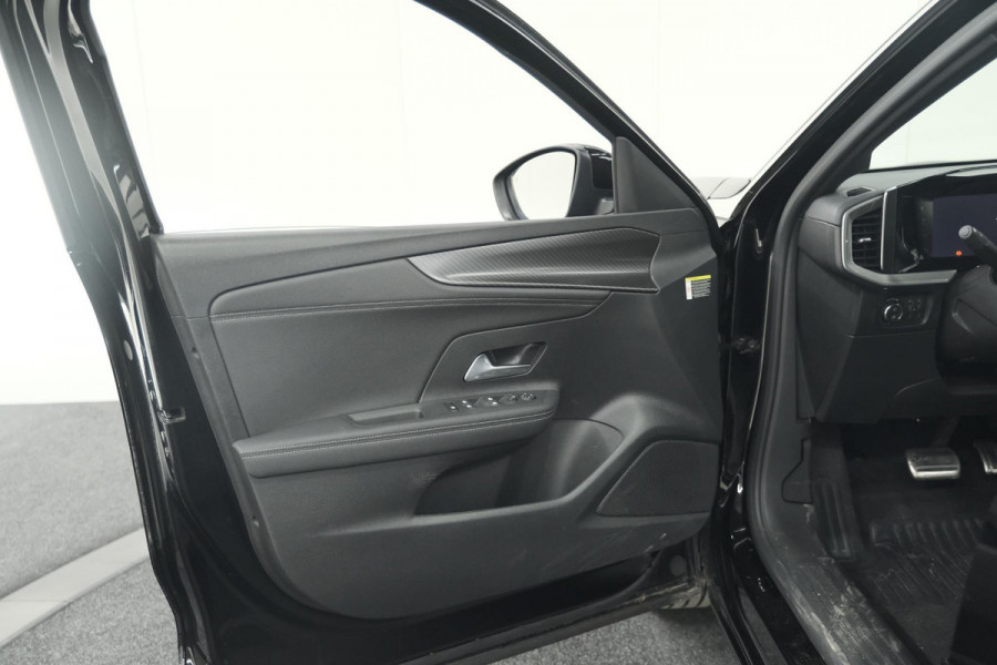 Opel Mokka 130 Turbo AT8 Ultimate | Camera | Dodehoekdetectie | Massage | Adaptieve Cruise Control
