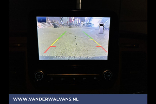 Ford Transit Custom 2.0 TDCI L2H1 Euro6 Airco | Camera | Navigatie | Android Auto | Cruisecontrol | LED Stoelverwarming, Verwarmde voorruit, Parkeersensoren, 2800kg trekvermogen, Bijrijdersbank