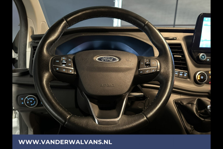 Ford Transit Custom 2.0 TDCI L2H1 Euro6 Airco | Camera | Navigatie | Android Auto | Cruisecontrol | LED Stoelverwarming, Verwarmde voorruit, Parkeersensoren, 2800kg trekvermogen, Bijrijdersbank
