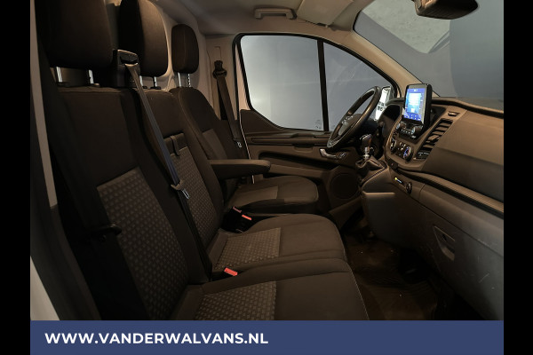 Ford Transit Custom 2.0 TDCI L2H1 Euro6 Airco | Camera | Navigatie | Android Auto | Cruisecontrol | LED Stoelverwarming, Verwarmde voorruit, Parkeersensoren, 2800kg trekvermogen, Bijrijdersbank
