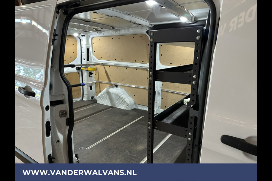 Ford Transit Custom 2.0 TDCI L2H1 Euro6 Airco | Camera | Navigatie | Android Auto | Cruisecontrol | LED Stoelverwarming, Verwarmde voorruit, Parkeersensoren, 2800kg trekvermogen, Bijrijdersbank
