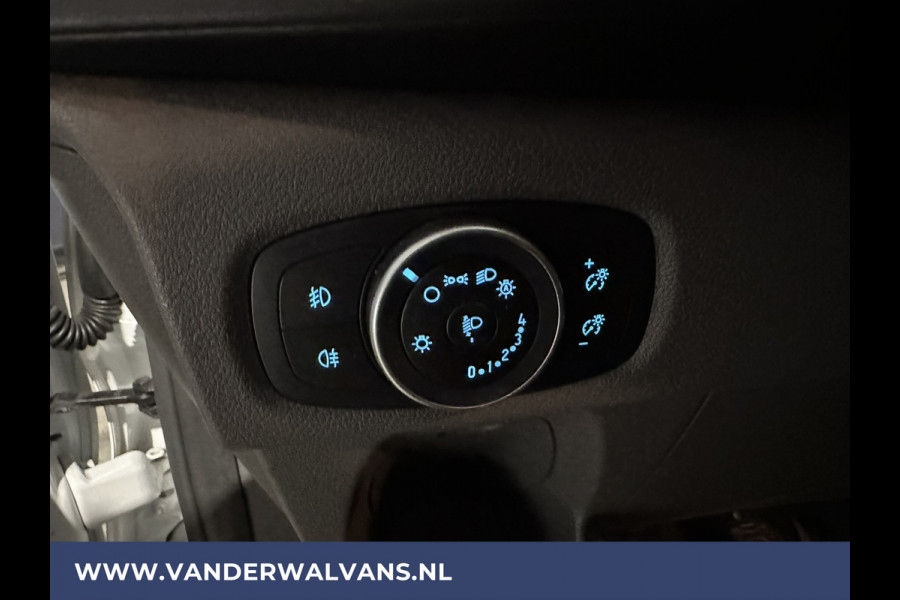 Ford Transit Custom 2.0 TDCI L2H1 Euro6 Airco | Camera | Navigatie | Android Auto | Cruisecontrol | LED Stoelverwarming, Verwarmde voorruit, Parkeersensoren, 2800kg trekvermogen, Bijrijdersbank