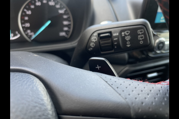 Ford EcoSport 125pk EB ST-Line TREKHAAK/WINTERPACK/CAMERA/NAVI etc.