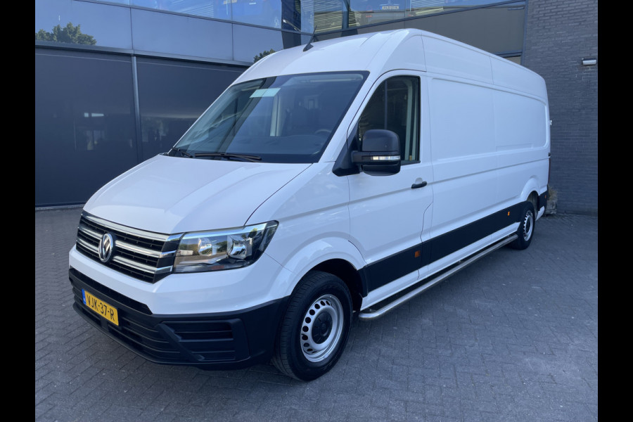Volkswagen Crafter 35 2.0 TDI L4H3 Highline Airco - parkeersensoren achter - cruise control - zijschuifdeur rechts - tussenschot volledig - Ideaal voor camper