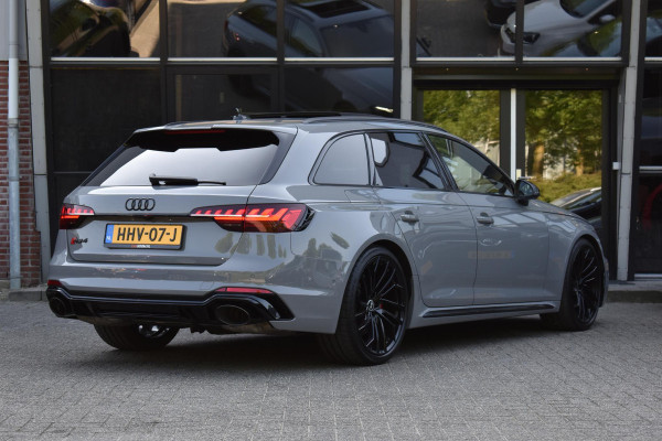Audi A4 Avant 2.9 TFSI RS 4 quattro competition Pano 360Camera Nardo