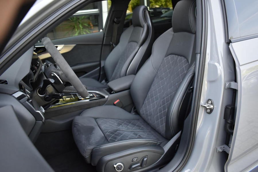 Audi A4 Avant 2.9 TFSI RS 4 quattro competition Pano 360Camera Nardo