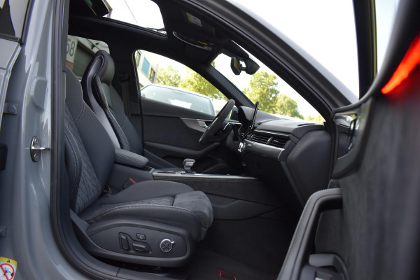 Audi A4 Avant 2.9 TFSI RS 4 quattro competition Pano 360Camera Nardo