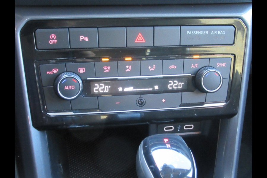 Volkswagen T-Cross 1.0 TSI R-Line DSG, Digitaal dashboard (occasion)