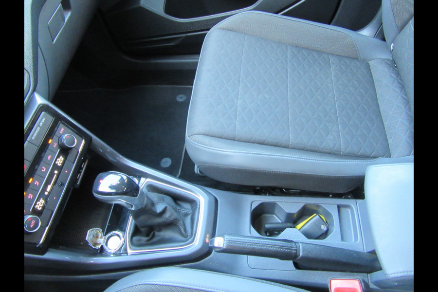 Volkswagen T-Cross 1.0 TSI R-Line DSG, Digitaal dashboard (occasion)
