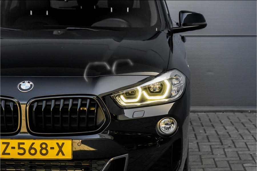 BMW X2 sDrive20i M-Sport Shadow Leder Camera Trekhaak Stuurverwarming 19"