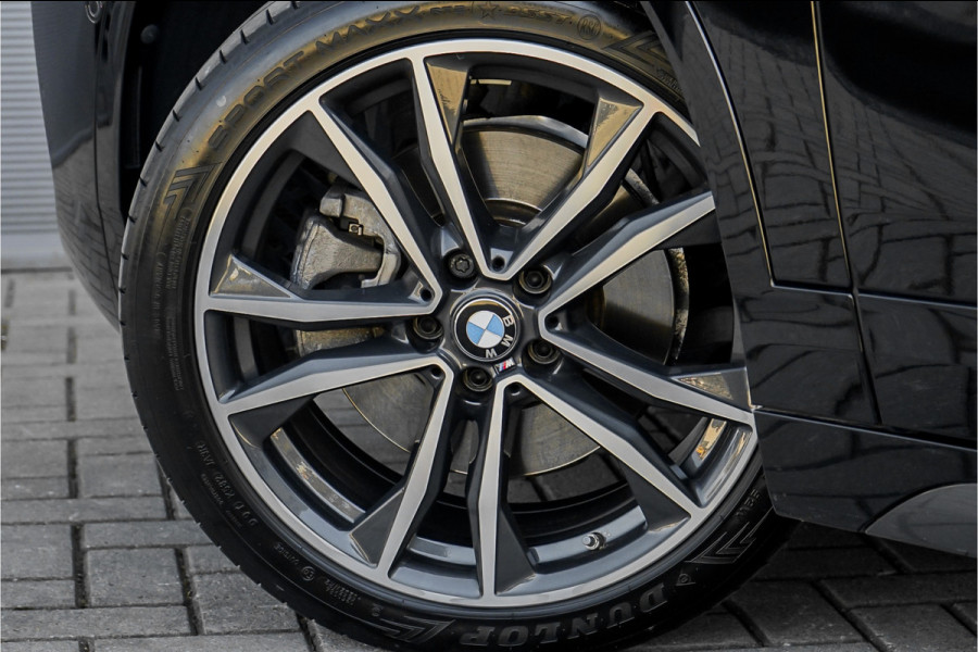BMW X2 sDrive20i M-Sport Shadow Leder Camera Trekhaak Stuurverwarming 19"