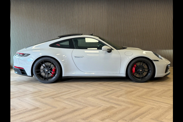 Porsche 911 3.0 Carrera GTS AUT. PANORAMADAK NAVIGATIE APPLE CARPLAY STOELVERWARMING CAMERA PDC AIRCO CRUISE