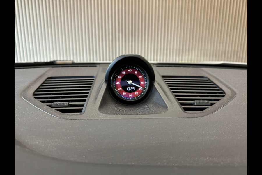 Porsche 911 3.0 Carrera GTS AUT. PANORAMADAK NAVIGATIE APPLE CARPLAY STOELVERWARMING CAMERA PDC AIRCO CRUISE