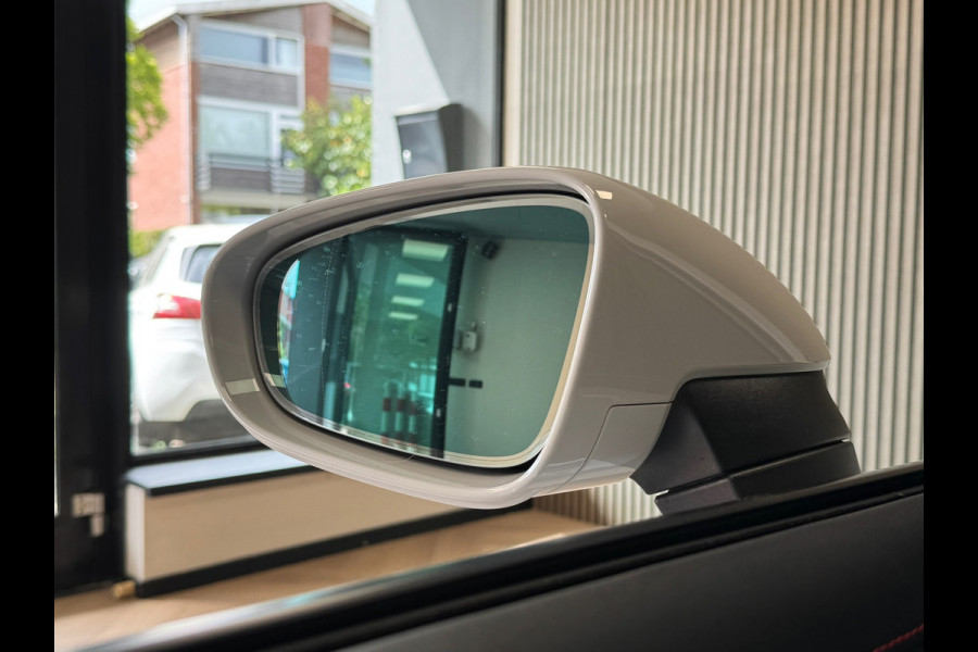 Porsche 911 3.0 Carrera GTS AUT. PANORAMADAK NAVIGATIE APPLE CARPLAY STOELVERWARMING CAMERA PDC AIRCO CRUISE