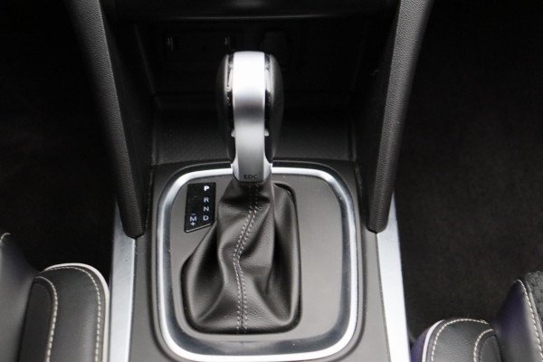 Renault MEGANE Estate 1.3 TCe Bose Automaat Navigatie Camera Leder Climate-control Cruise