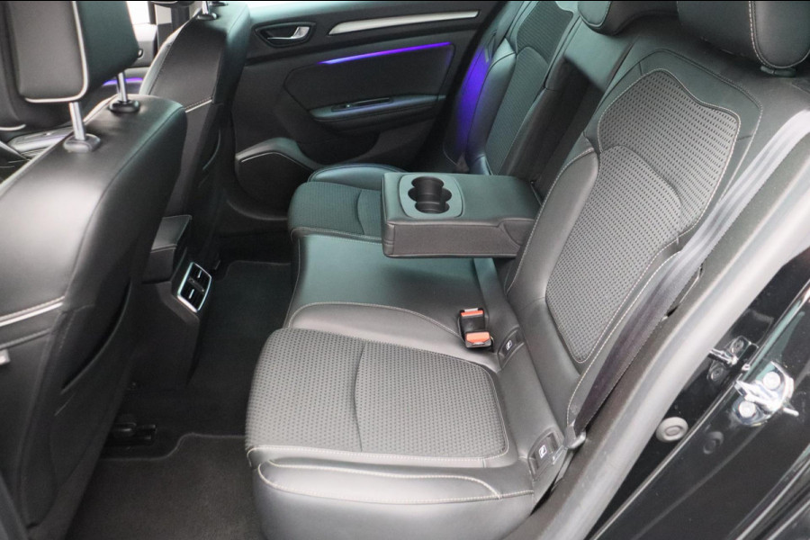Renault MEGANE Estate 1.3 TCe Bose Automaat Navigatie Camera Leder Climate-control Cruise
