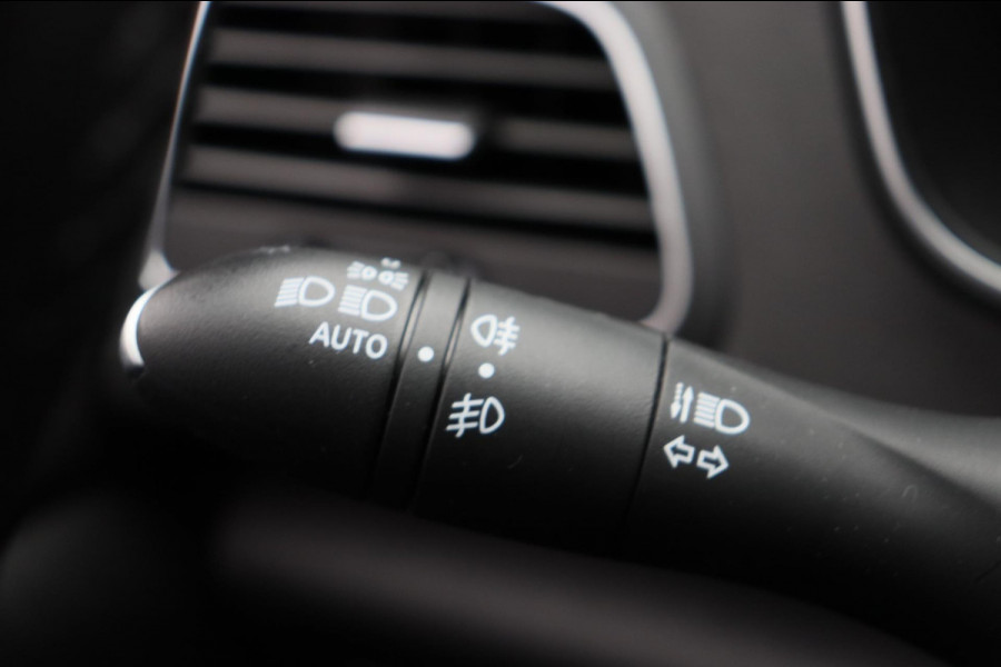 Renault MEGANE Estate 1.3 TCe Bose Automaat Navigatie Camera Leder Climate-control Cruise