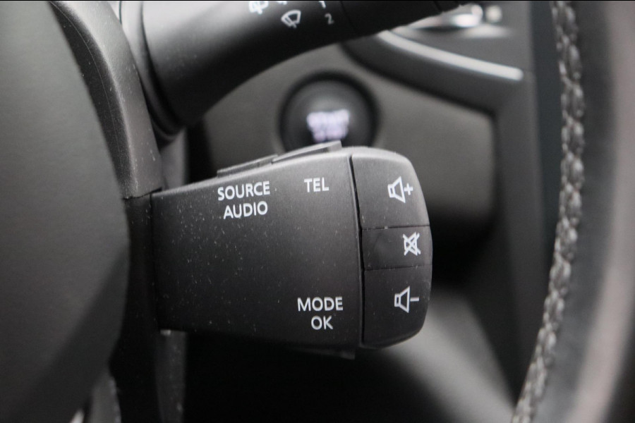 Renault MEGANE Estate 1.3 TCe Bose Automaat Navigatie Camera Leder Climate-control Cruise