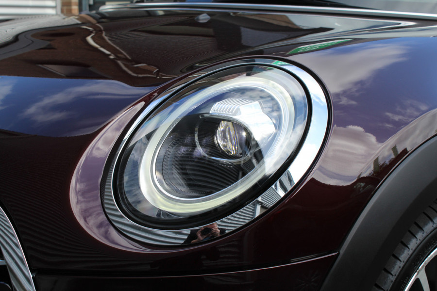 MINI Cooper 1.5 136pk Chili AUTOMAAT 59.355km NL-Auto NAP Panoramadak Clima Cruise Navi HUD Harman&Kardon LMV