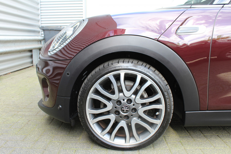 MINI Cooper 1.5 136pk Chili AUTOMAAT 59.355km NL-Auto NAP Panoramadak Clima Cruise Navi HUD Harman&Kardon LMV