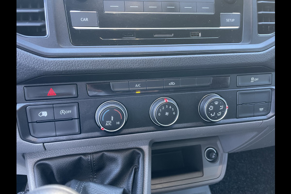 Volkswagen Crafter 35 2.0 TDI L4H3 Highline Airco - parkeersensoren achter - cruise control - zijschuifdeur rechts - tussenschot volledig - Ideaal voor camper