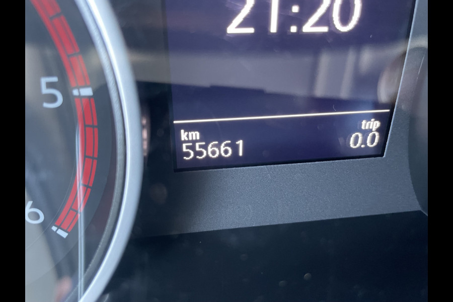 Volkswagen Crafter 35 2.0 TDI L4H3 Highline Airco - parkeersensoren achter - cruise control - zijschuifdeur rechts - tussenschot volledig - Ideaal voor camper